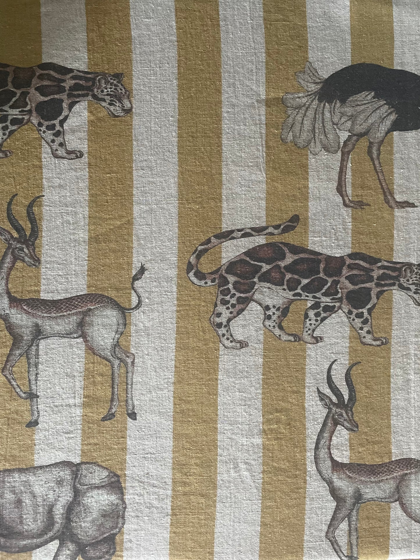 Mantel De Rayas · Puro lino lavado · Color Beige / Mostaza