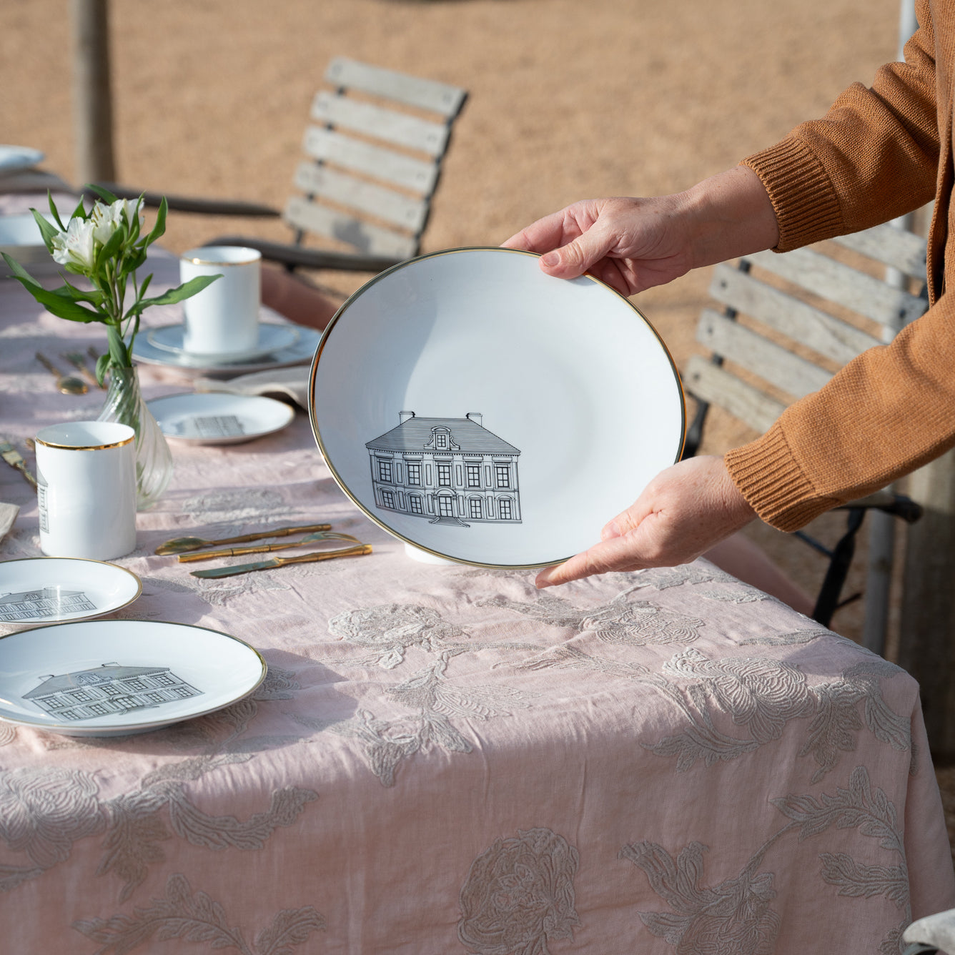 Plato grande · Porcelana de Limoges · Diseño Casa Lo de Manuela