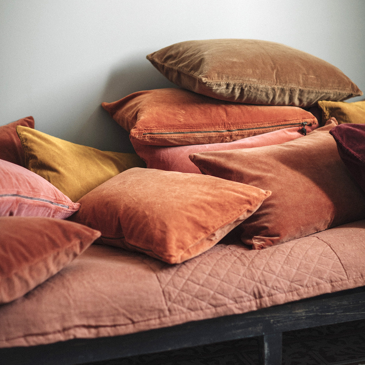 Funda De Cojín · Terciopelo Lavado · Bronce