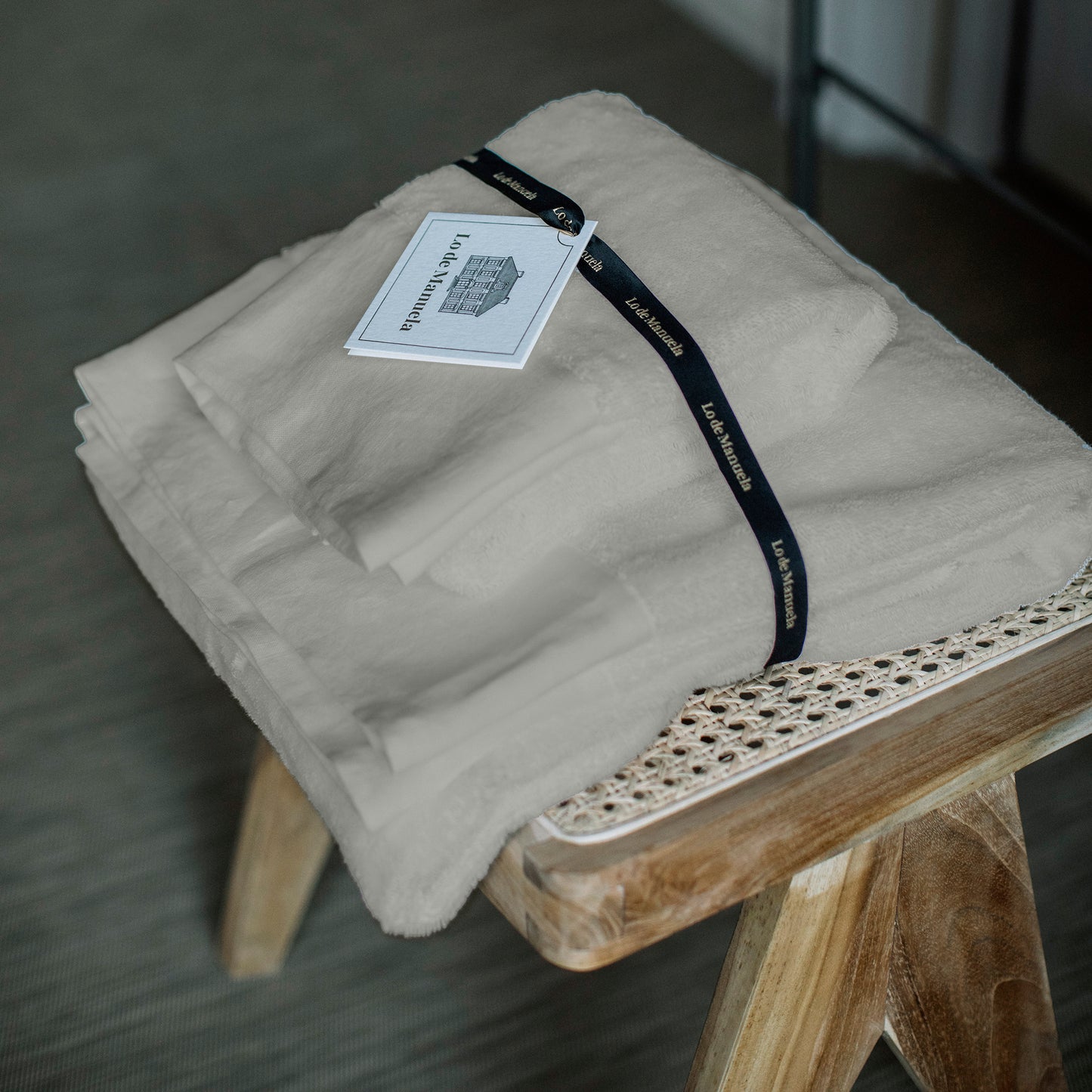 Toalla · Acabado Lino Lavado · Color Beige