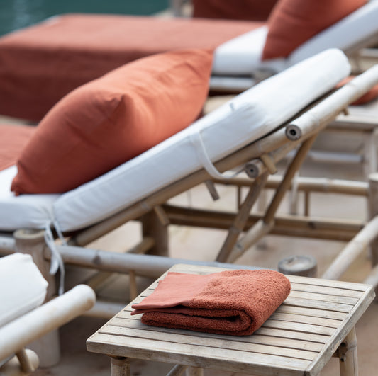 Toalla · Acabado Lino Lavado · Color Naranja Oscuro