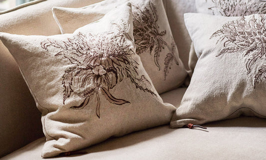 Proceso de bordado del cojín Carlo | Lo de Manuela