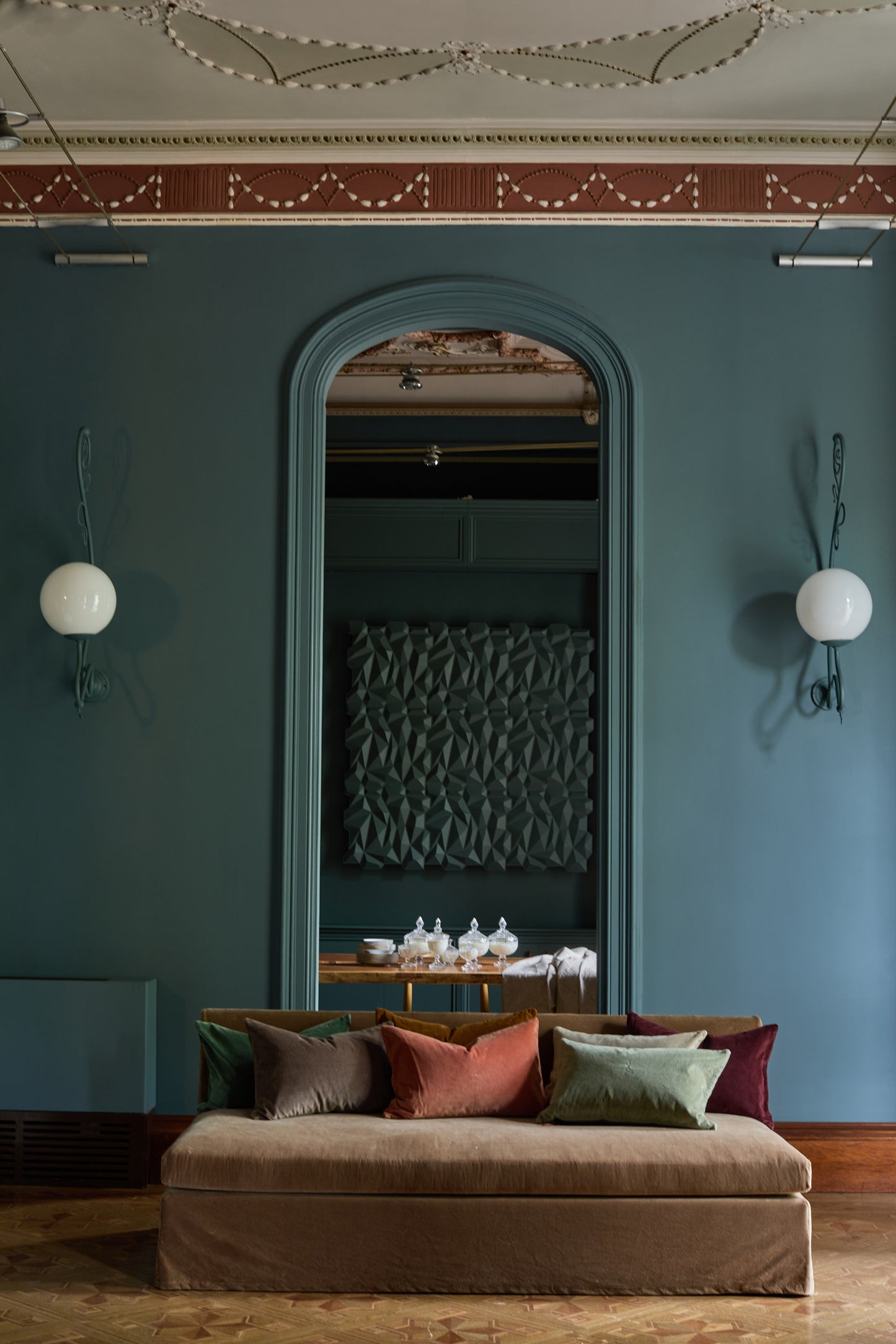 Sofá · Terciopelo · Pardo