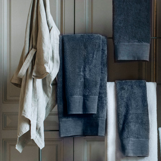 Toalla · Acabado Lino Lavado · Color Azul Medianoche