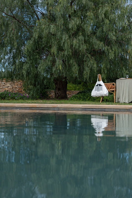 Bolsa · Puro Lino Lavado · diseño casa de Lo de Manuela · Color Marfil /bordado negro