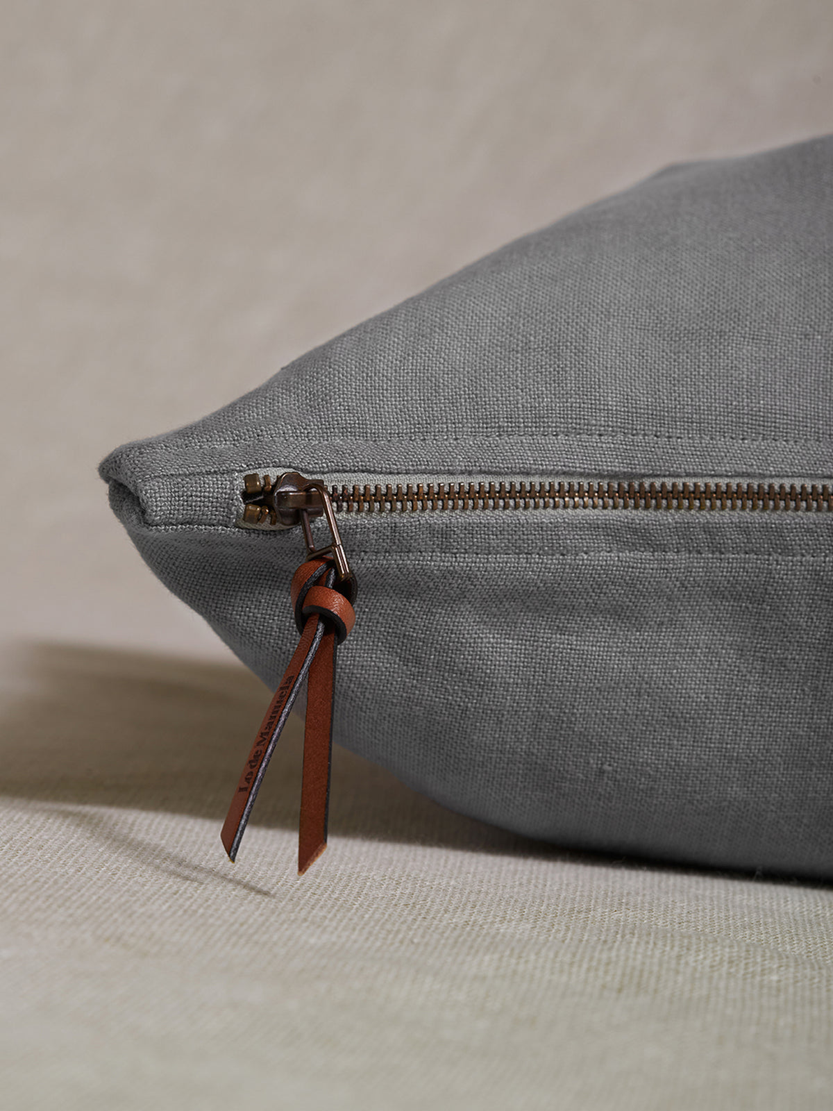 Funda De Cojín · Puro Lino Lavado · Gris