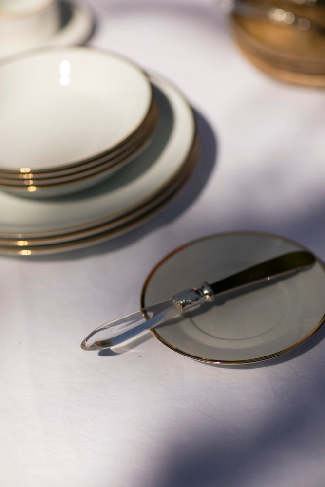 Vajilla blanca · Porcelana de Limoges · Borde de oro