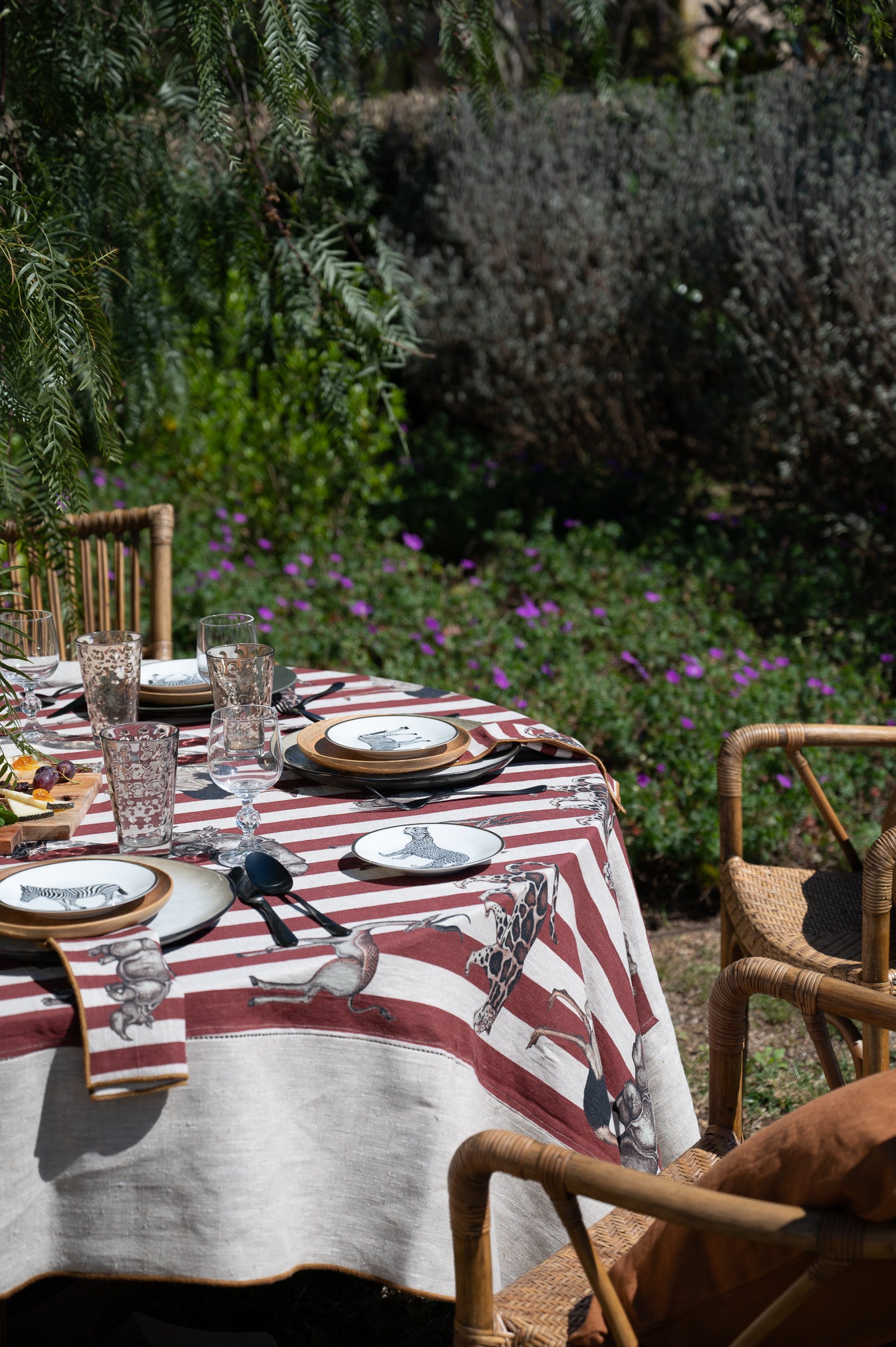 Mantel De Rayas · Puro lino lavado · Color Beige/Burdeos