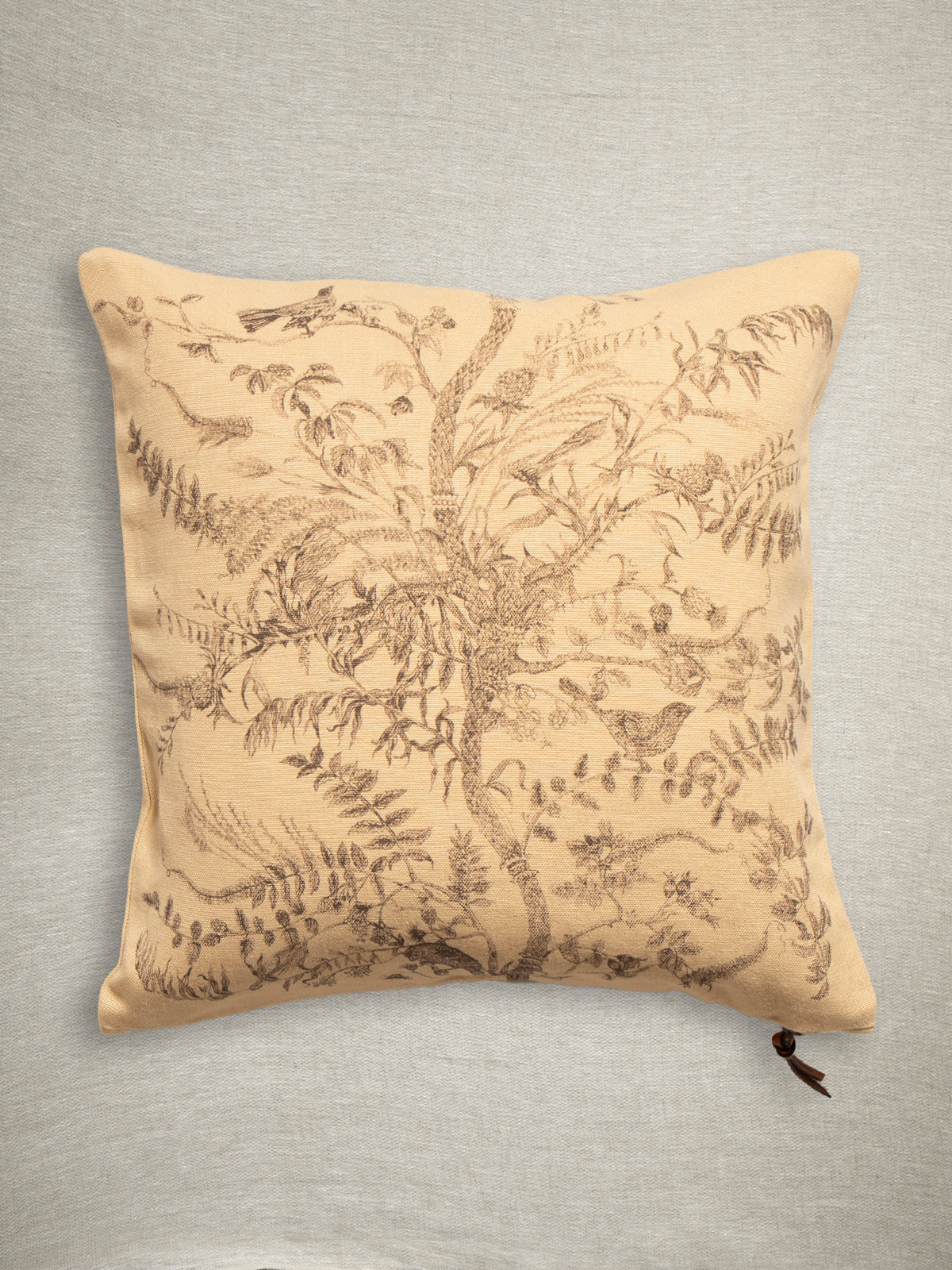 Funda De Cojín Estampado · Puro Lino Lavado · Diseño Tree of Life