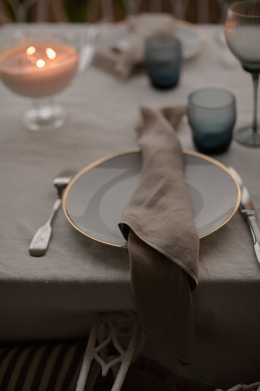 Vajilla blanca · Porcelana de Limoges · Borde de oro