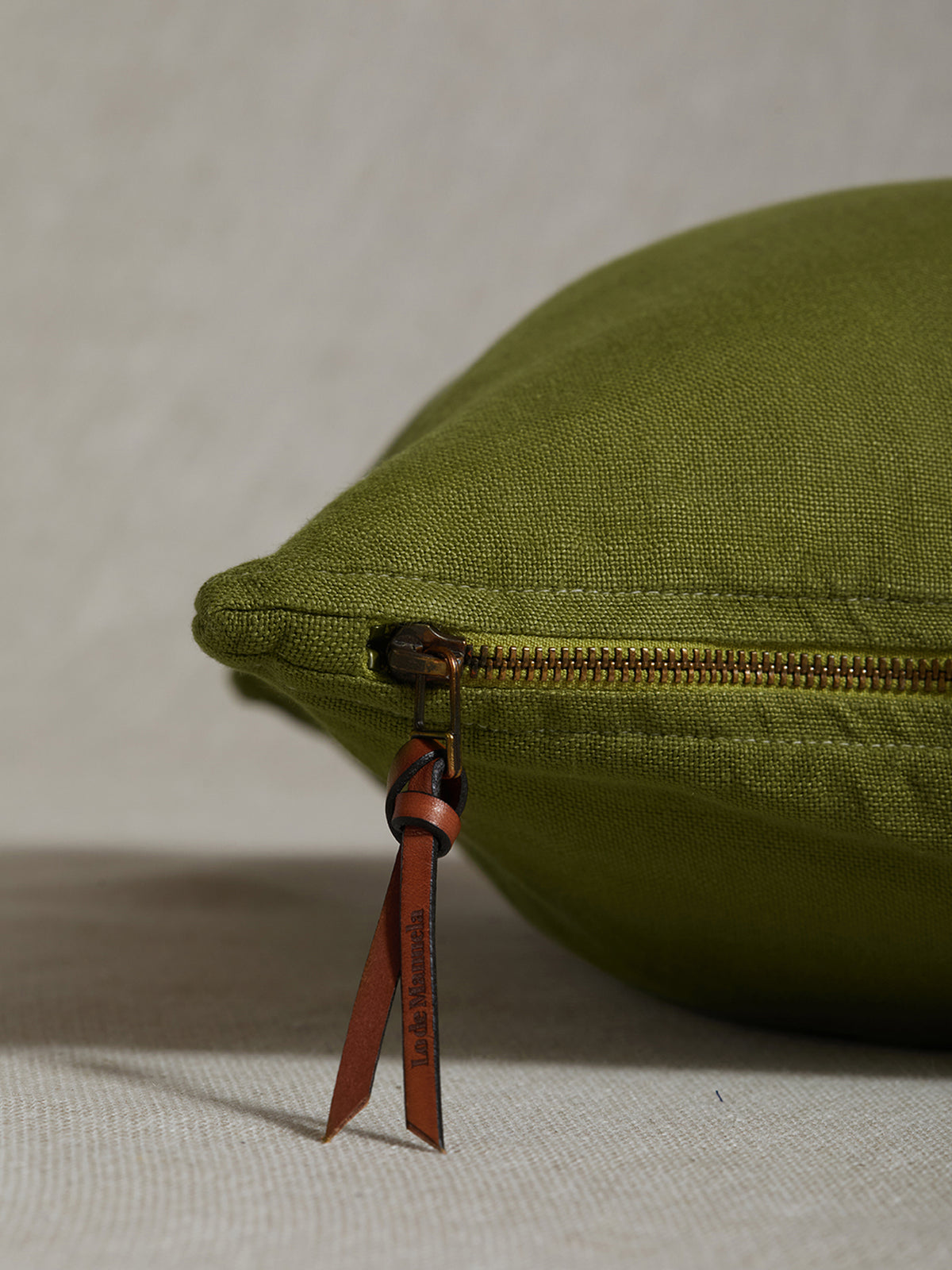 Funda De Cojín · Puro Lino Lavado · Verde Oliva