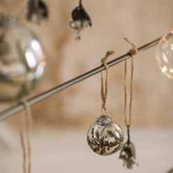 Bola de navidad · 7cm · Diseño Anastasia · Plata