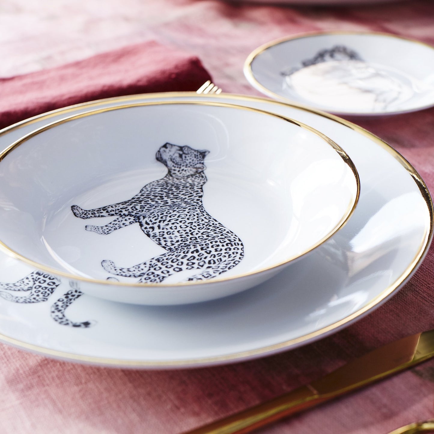 Plato Hondo · Porcelana De Limoges · Diseño Leopardo - Lo de Manuela